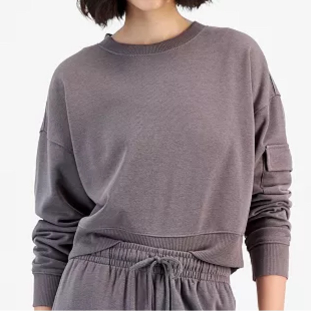 Hippie Rose Juniors’ Soft Cargo Pocket Sweatshirt (Charcoal) - Size:XL